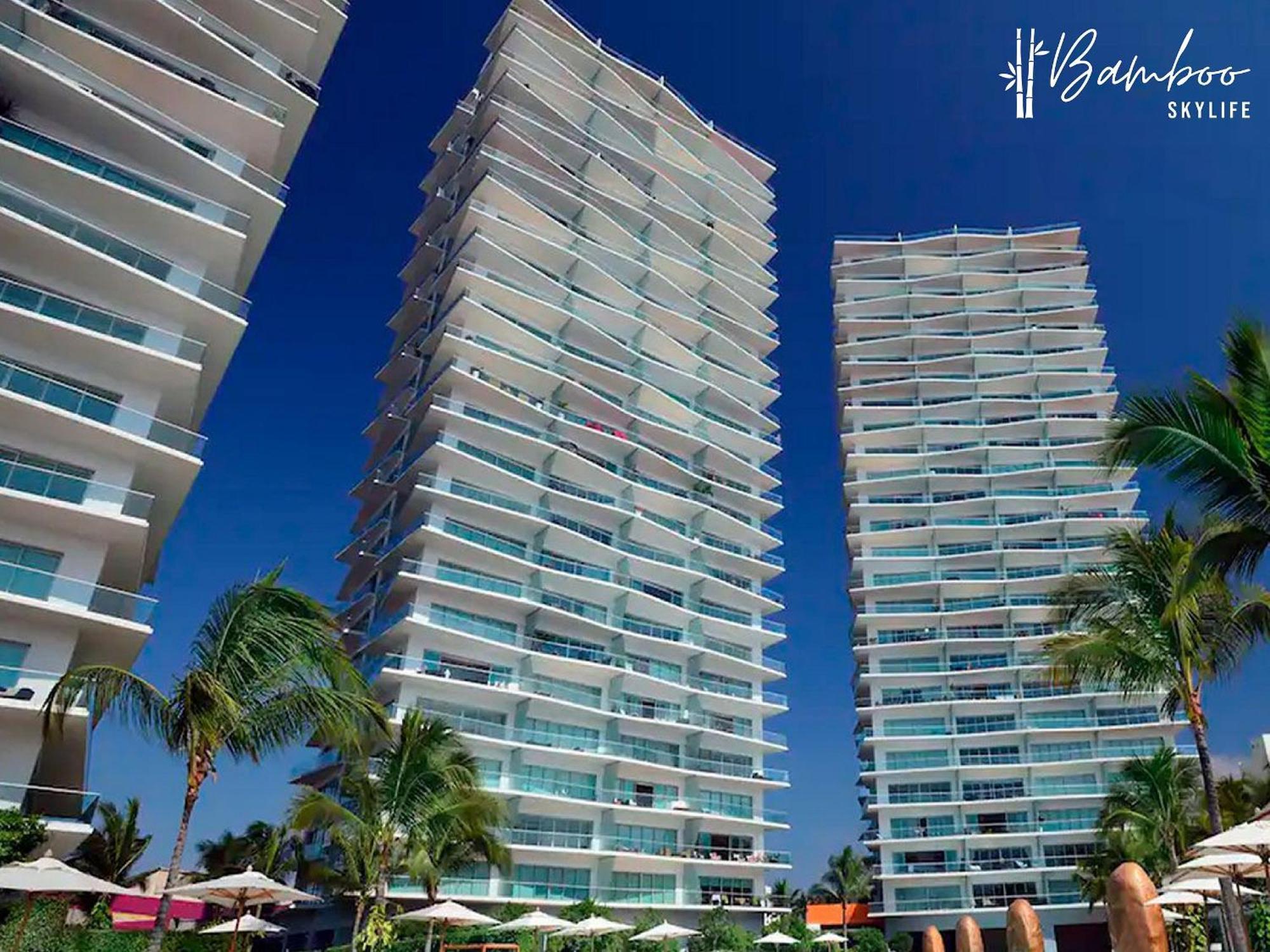 Icon Vallarta Beach Front By Bamboo Skylife Puerto Vallarta Exterior photo